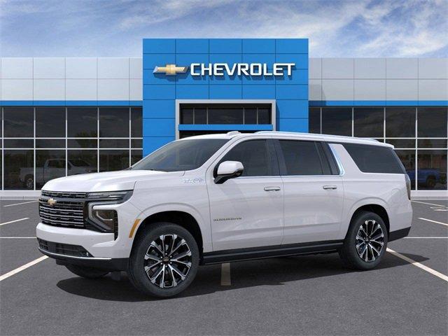 2025 Chevrolet Suburban Vehicle Photo in AURORA, CO 80011-6998