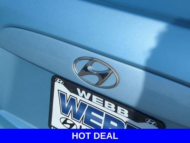 2011 Hyundai ACCENT Vehicle Photo in Merrillville, IN 46410