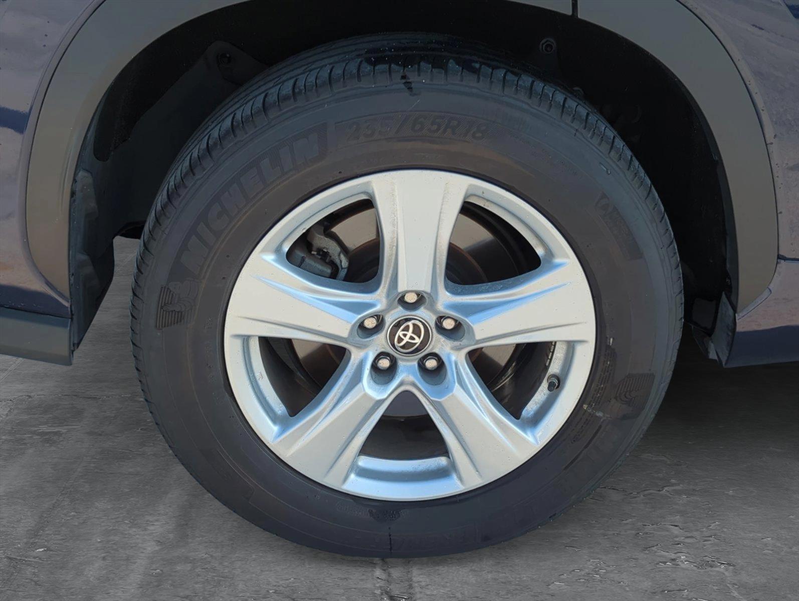 2022 Toyota Highlander Vehicle Photo in Ft. Myers, FL 33907