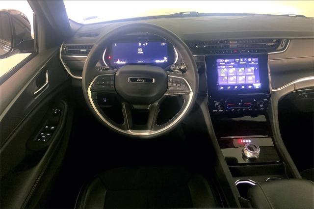 2024 Jeep Grand Cherokee L Vehicle Photo in Kansas City, MO 64114