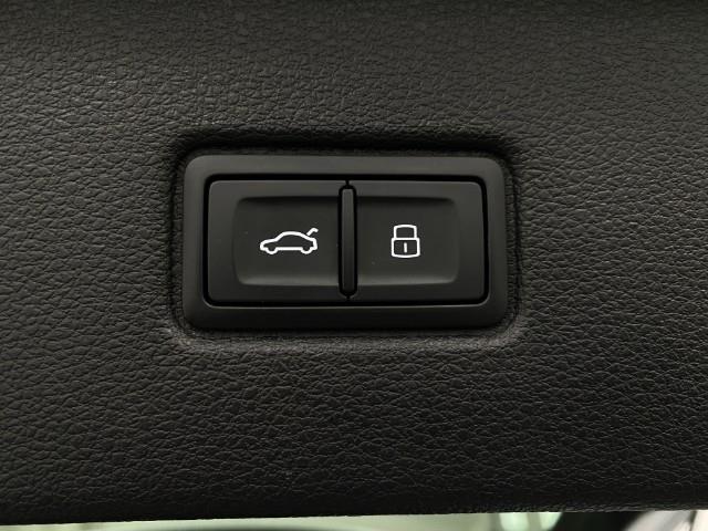 2024 Audi Q7 Vehicle Photo in Appleton, WI 54913