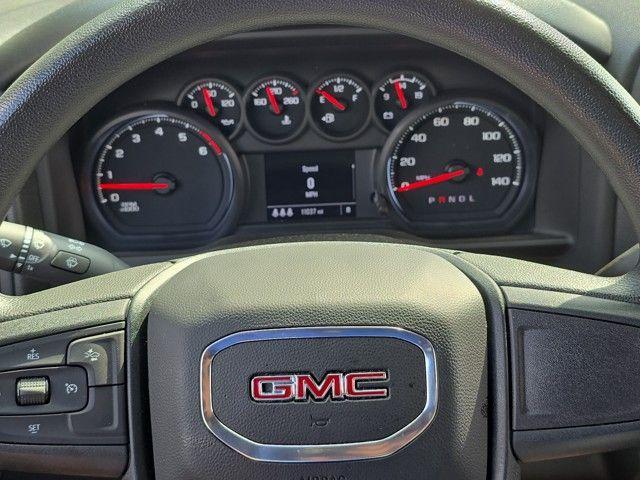 2024 GMC Sierra 2500 HD Vehicle Photo in Pleasant Hills, PA 15236