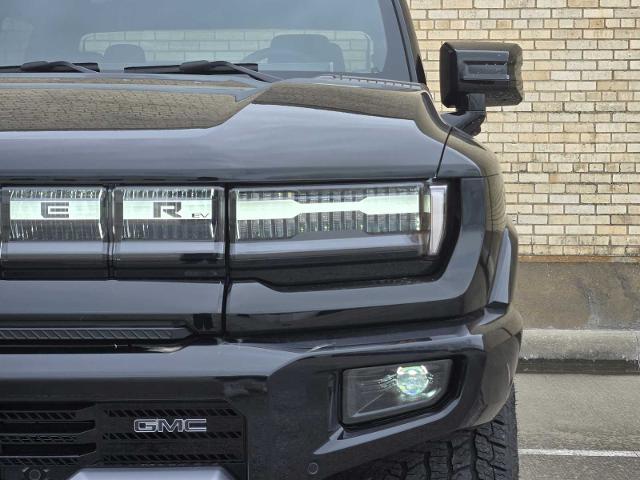2025 GMC HUMMER EV Pickup Vehicle Photo in DALLAS, TX 75209-3016