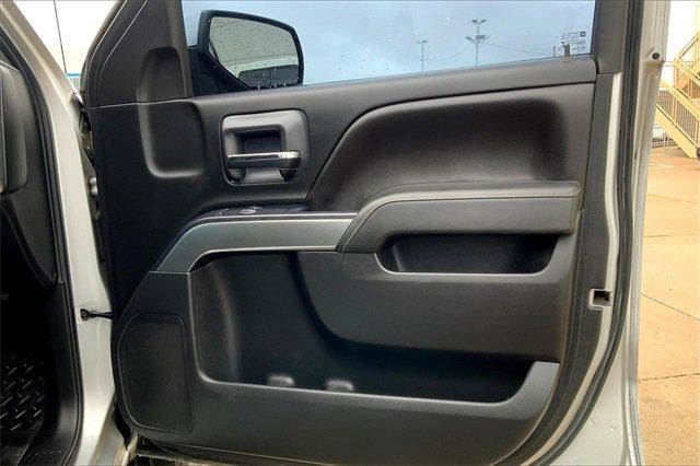 2014 Chevrolet Silverado 1500 Vehicle Photo in TOPEKA, KS 66609-0000