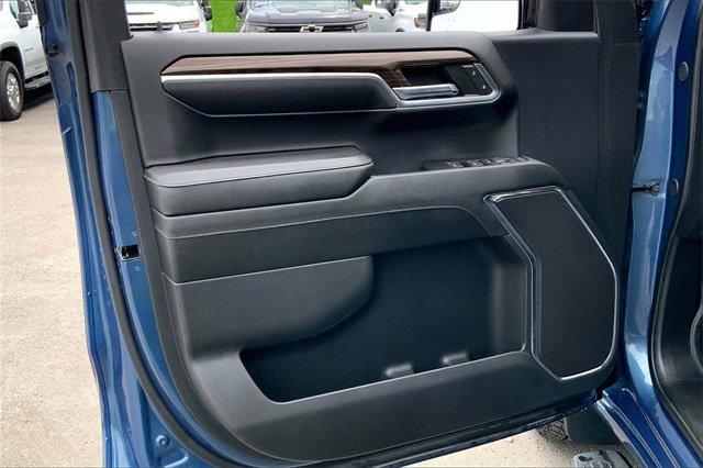 2024 Chevrolet Silverado 1500 Vehicle Photo in KANSAS CITY, MO 64114-4502