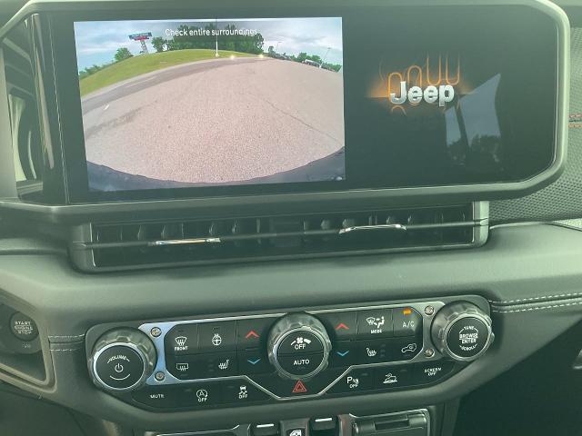 2025 Jeep Wrangler Vehicle Photo in Kaukauna, WI 54130