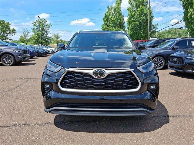 2023 Toyota Highlander Vehicle Photo in Willow Grove, PA 19090