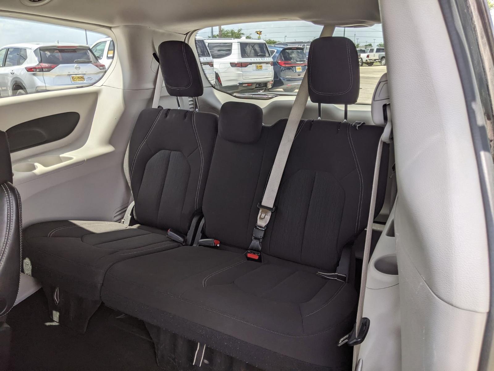 2023 Chrysler Voyager Vehicle Photo in Seguin, TX 78155