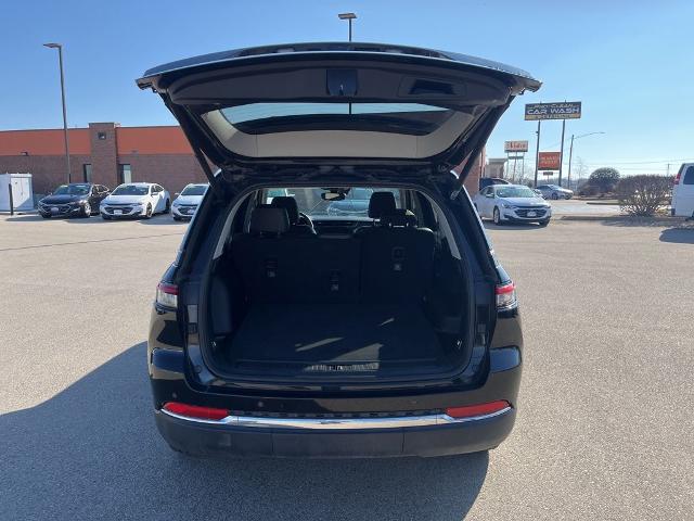 2023 Jeep Grand Cherokee Vehicle Photo in Cedar Rapids, IA 52402