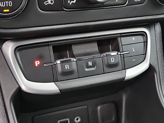 2022 GMC Terrain Vehicle Photo in TREVOSE, PA 19053-4984