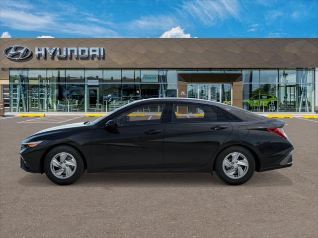 2025 Hyundai ELANTRA Vehicle Photo in Peoria, IL 61615