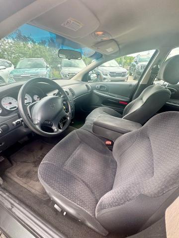2004 Dodge Intrepid Vehicle Photo in Lees Summit, MO 64086