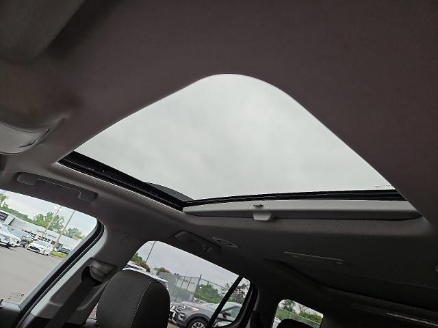 2023 GMC Acadia Vehicle Photo in TREVOSE, PA 19053-4984