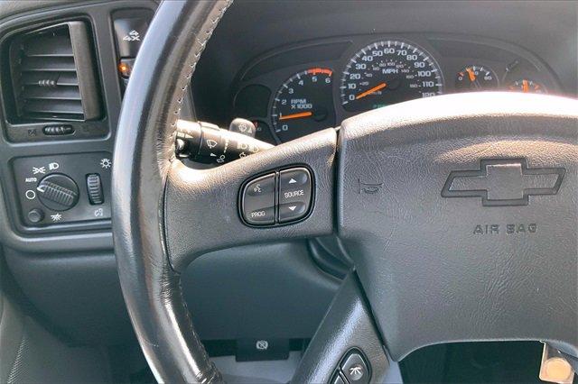 2004 Chevrolet Silverado 2500 HD Vehicle Photo in INDEPENDENCE, MO 64055-1377