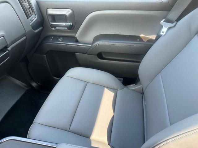 2024 Chevrolet Silverado 5500 HD Vehicle Photo in COLUMBIA, MO 65203-3903