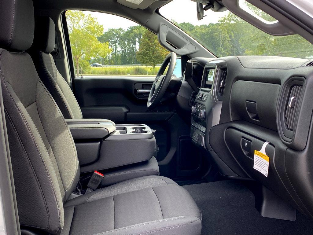 2024 Chevrolet Silverado 1500 Vehicle Photo in POOLER, GA 31322-3252