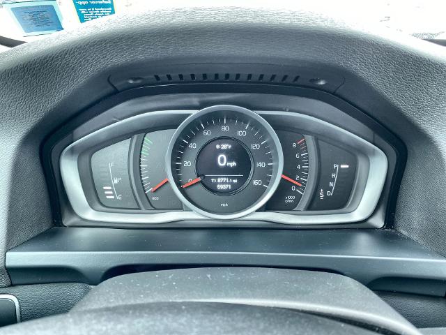 2017 Volvo S60 Vehicle Photo in WILLIAMSVILLE, NY 14221-2883