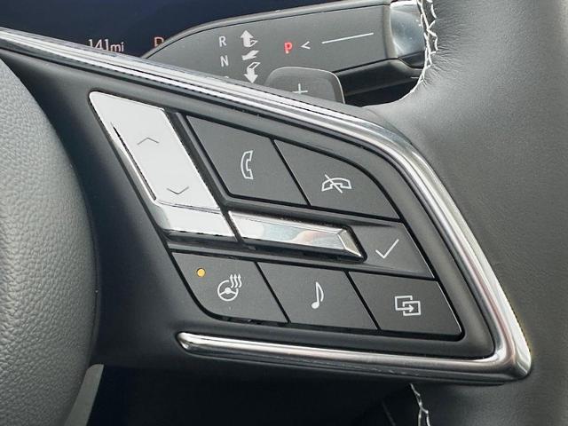 2025 Buick Envision Vehicle Photo in COLUMBIA, MO 65203-3903
