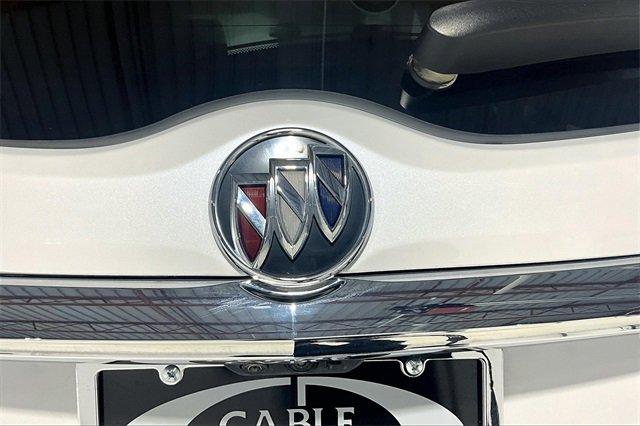 2021 Buick Enclave Vehicle Photo in TOPEKA, KS 66609-0000