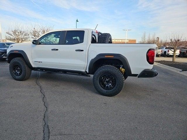 2025 GMC Canyon Vehicle Photo in Fishers, IN 46038