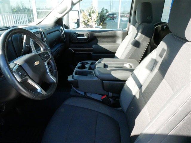 2022 Chevrolet Silverado 2500 HD Vehicle Photo in MAPLEWOOD, MN 55119-4794