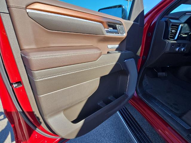 2024 GMC Sierra 1500 Vehicle Photo in WILLIAMSVILLE, NY 14221-2883