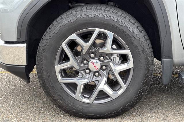 2023 GMC Sierra 1500 Vehicle Photo in ELK GROVE, CA 95757-8703