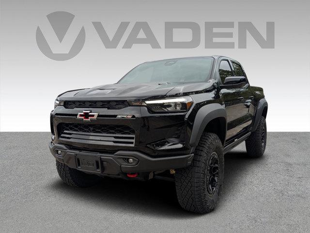 2025 Chevrolet Colorado Vehicle Photo in BRUNSWICK, GA 31525-1881