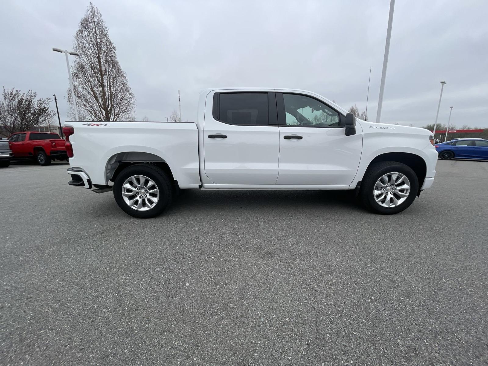 2025 Chevrolet Silverado 1500 Vehicle Photo in BENTONVILLE, AR 72712-4322