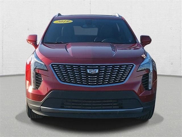 Used 2019 Cadillac XT4 Premium Luxury with VIN 1GYFZDR48KF109216 for sale in Grand Rapids, MI