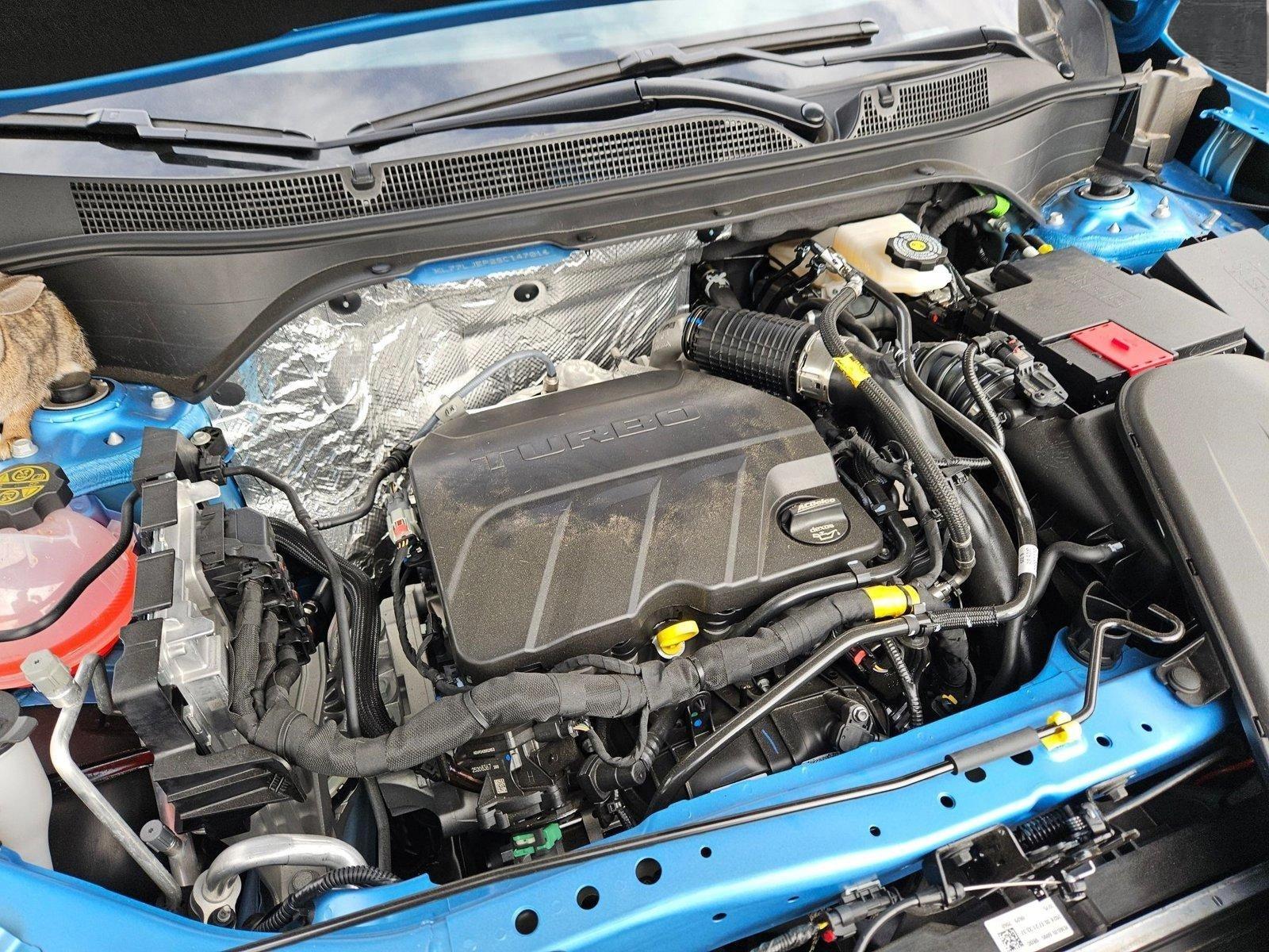 2025 Chevrolet Trax Vehicle Photo in GILBERT, AZ 85297-0446