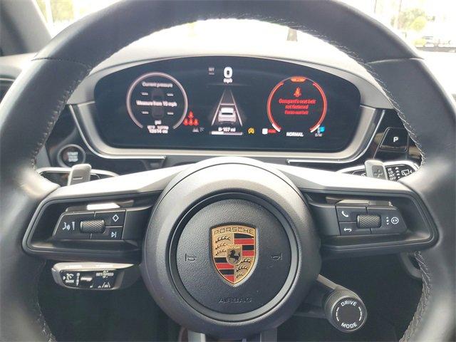 2024 Porsche Cayenne Vehicle Photo in SUNRISE, FL 33323-3202