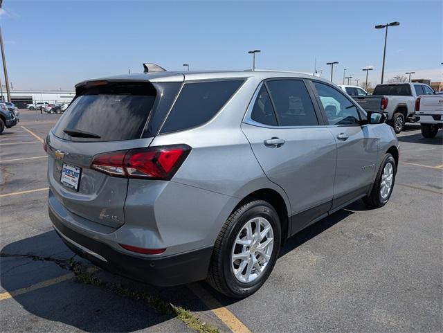 2024 Chevrolet Equinox Vehicle Photo in AURORA, CO 80012-4011