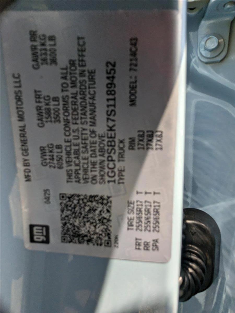 2025 Chevrolet Colorado Vehicle Photo in MIAMI, FL 33134-2699