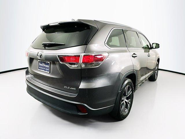 2016 Toyota Highlander Vehicle Photo in Flemington, NJ 08822