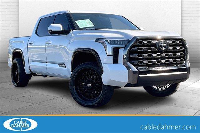 2022 Toyota Tundra 4WD Vehicle Photo in INDEPENDENCE, MO 64055-1314