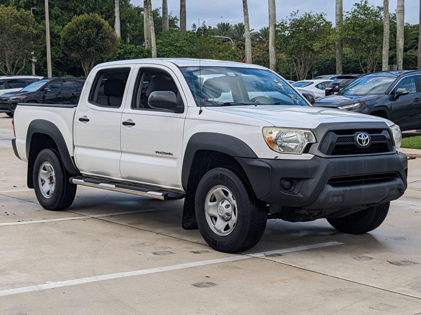 2015 Toyota Tacoma Vehicle Photo in Davie, FL 33331