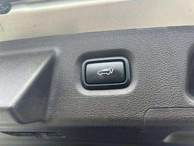 2020 Hyundai SANTA FE Vehicle Photo in Statesboro, GA 30458