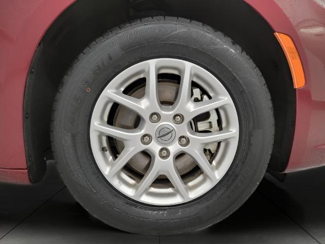 2023 Chrysler Pacifica Vehicle Photo in Kaukauna, WI 54130