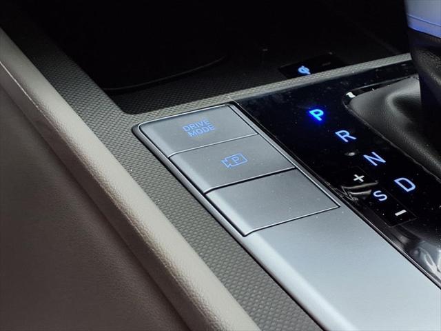 2025 Hyundai ELANTRA Vehicle Photo in Peoria, IL 61615