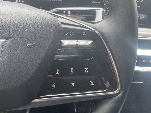 2024 Cadillac LYRIQ Vehicle Photo in LEOMINSTER, MA 01453-2952