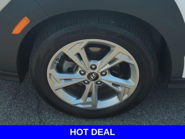 2022 Hyundai KONA Vehicle Photo in Merrillville, IN 46410