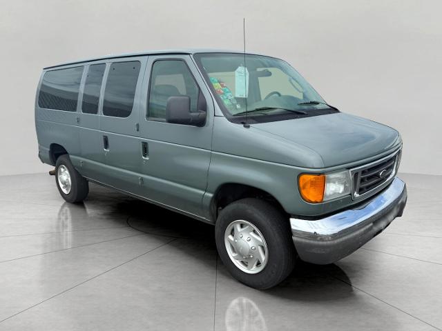 2006 Ford Econoline Wagon Vehicle Photo in Neenah, WI 54956
