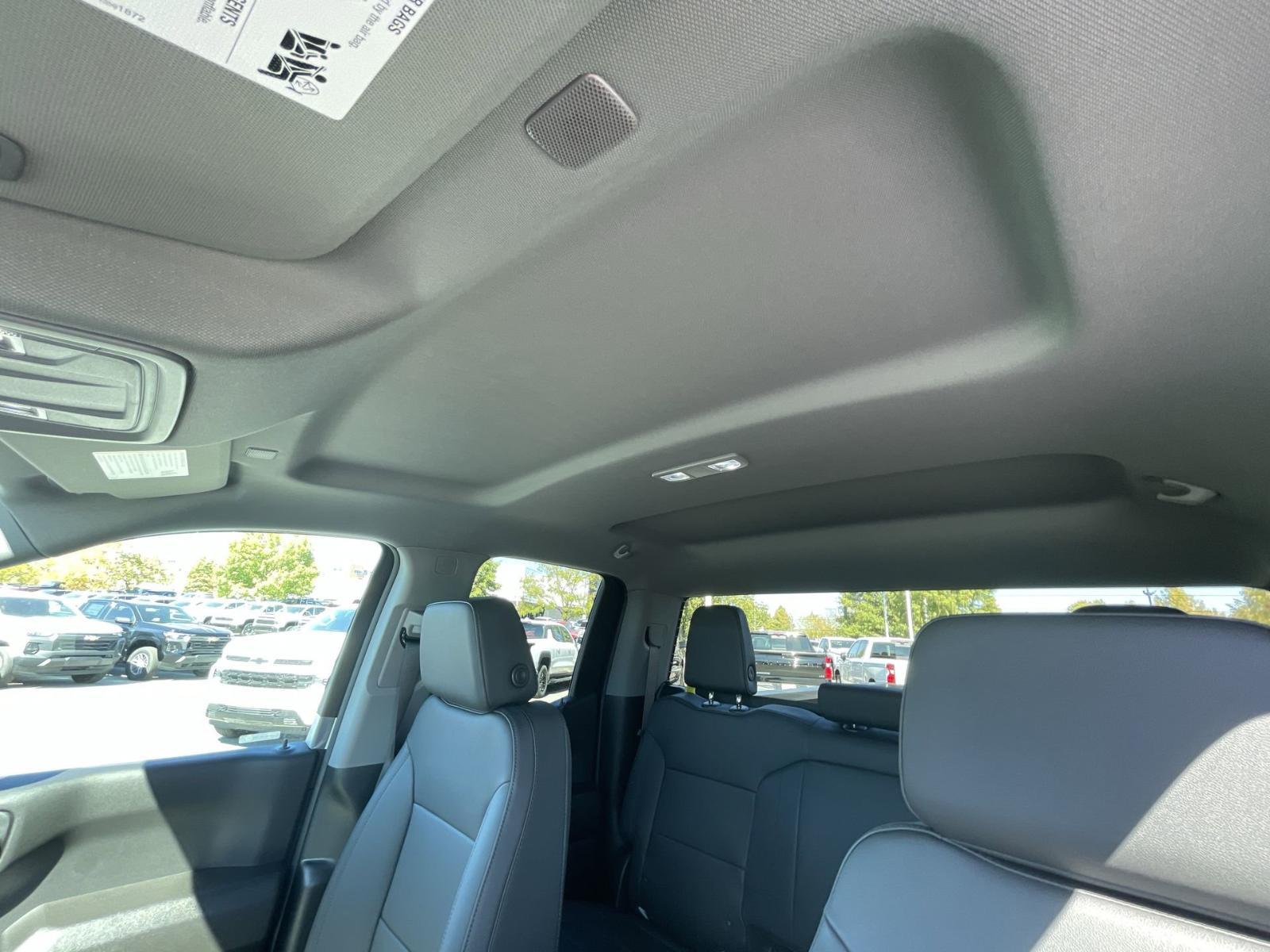 2025 Chevrolet Silverado 1500 Vehicle Photo in BENTONVILLE, AR 72712-4322