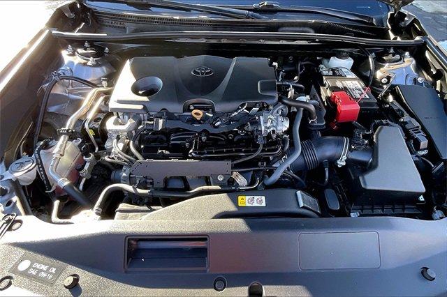 2022 Toyota Camry Vehicle Photo in INDEPENDENCE, MO 64055-1314