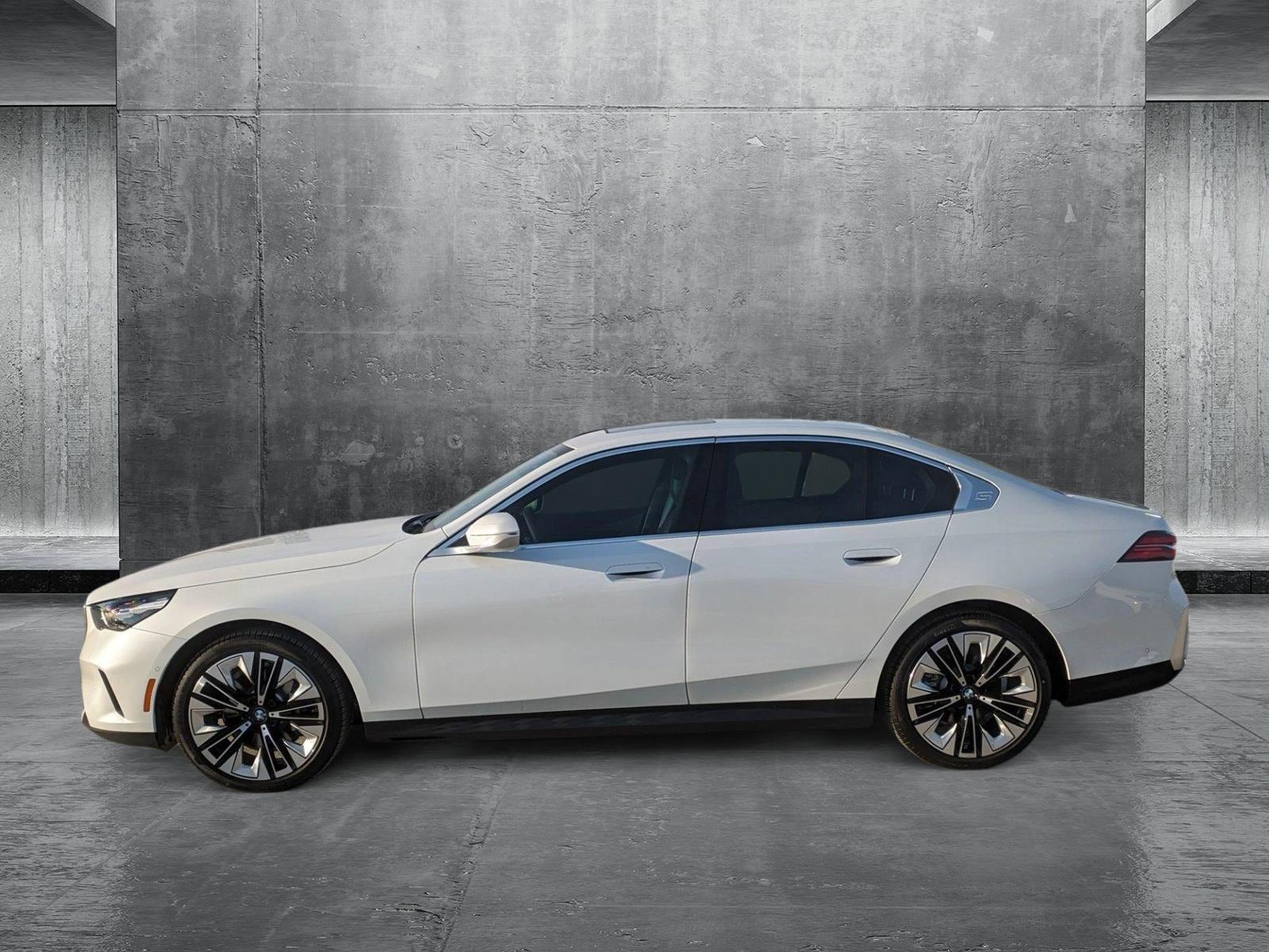 2025 BMW 530i xDrive Vehicle Photo in Rockville, MD 20852