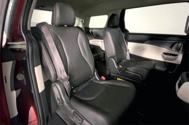 2022 Kia Carnival Vehicle Photo in KANSAS CITY, MO 64114-4502