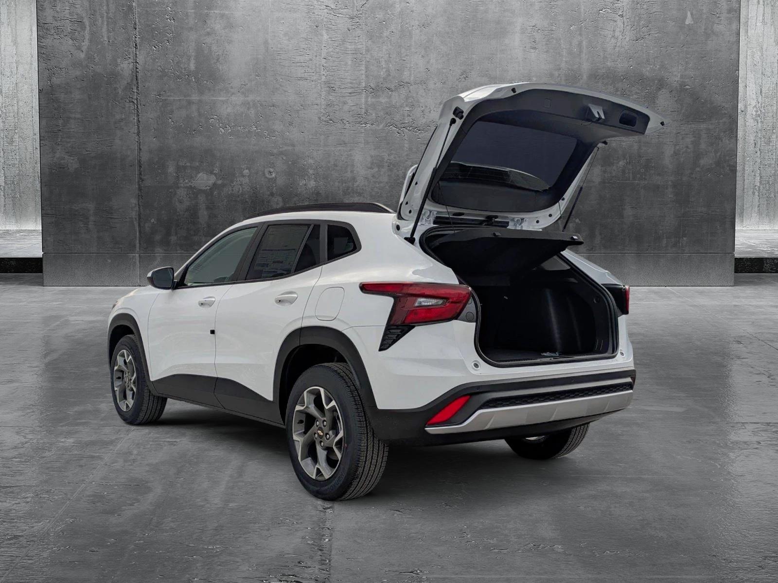2025 Chevrolet Trax Vehicle Photo in LAUREL, MD 20707-4697