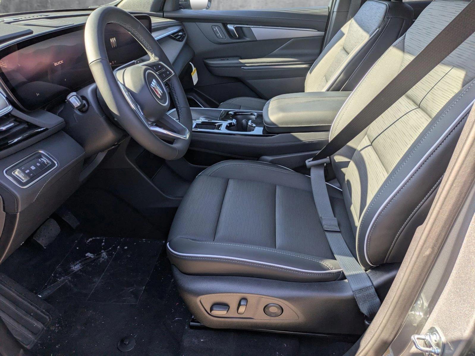 2025 Chevrolet Equinox Vehicle Photo in LAUREL, MD 20707-4697