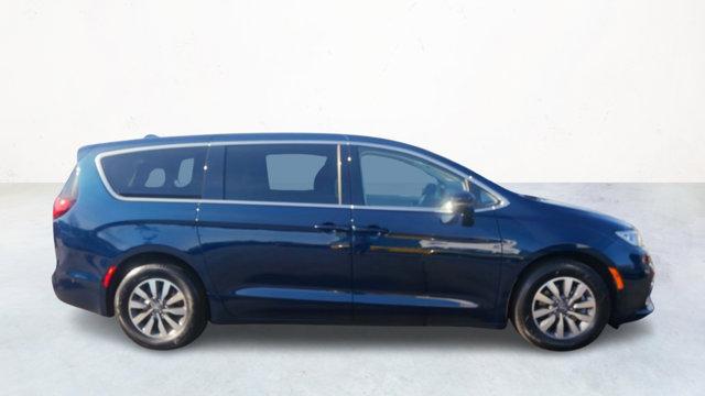 2022 Chrysler Pacifica Vehicle Photo in Nashua, NH 03060